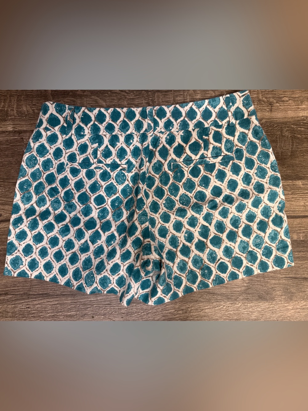 LOFT Riviera Linen Blend Shorts Turquoise Geometric Print Size 6 - Picture 3 of 11